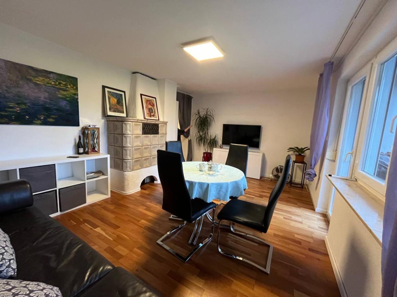 Gemuetliche 3 Zimmer Wohnung Mit Grosszuegiger Terrasse Im Gruenen Reutlingen Eksteriør billede